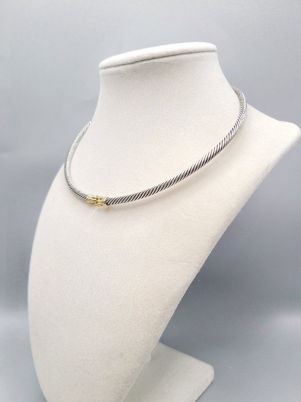 David Yurman Cable Buckle Choker Necklace w/ 18K Yellow Gold - 4mm - 15" - RARE - Picture 3 of 15